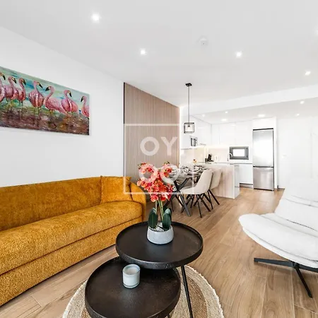 Casa De Adamant - Ground Floor With Bbq, Shared Jacuzzi And Pool By Oyoostays Apartment *