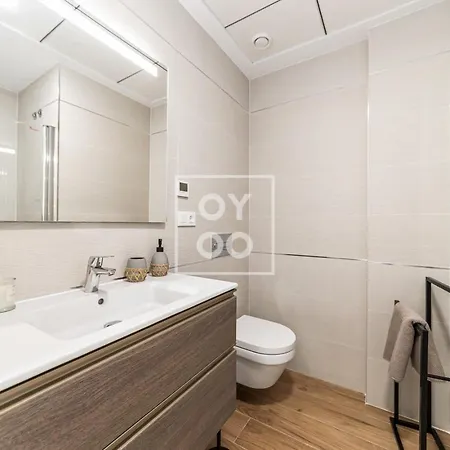 Apartment Casa De Adamant - Ground Floor With Bbq, Shared Jacuzzi And Pool By Oyoostays *